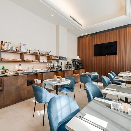 Astoria Deluxe Rooms Болонья Екстер'єр фото