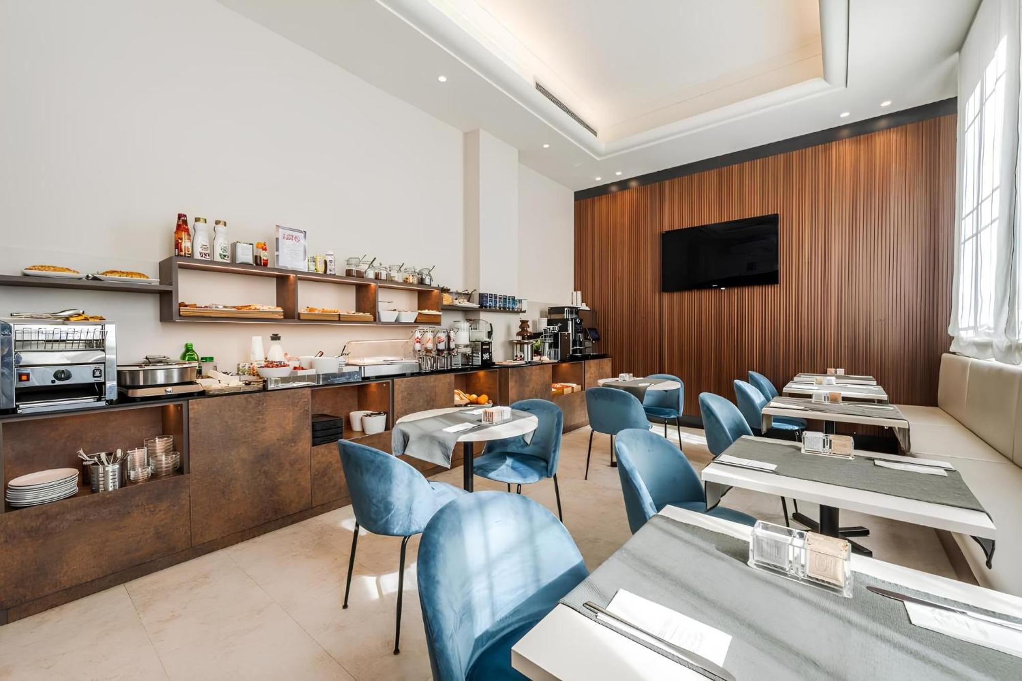 Astoria Deluxe Rooms Болонья Екстер'єр фото