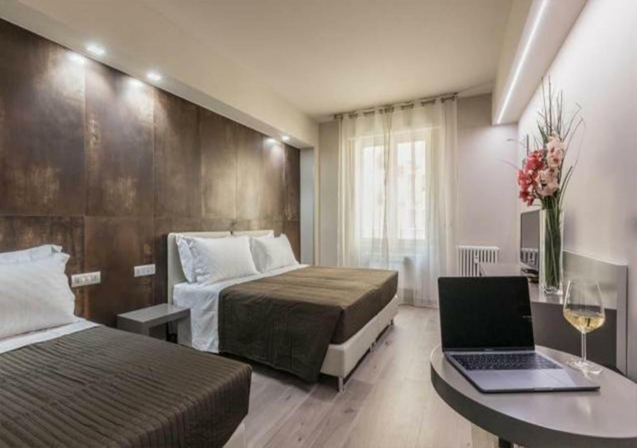 Astoria Deluxe Rooms Болонья Екстер'єр фото
